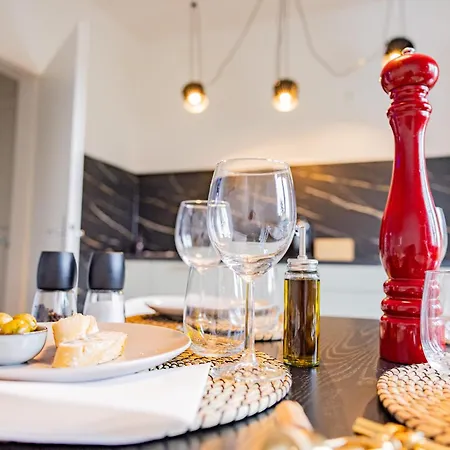 Am Schmoelderpark I Klinik I Stadion I Messe I 2 Schlafzimmer I Smart Tv I Kueche I Balkon Appartement Mönchengladbach