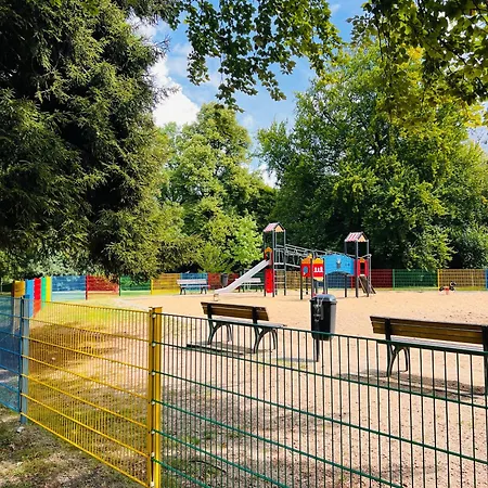 Am Schmoelderpark I Klinik I Stadion I Messe I 2 Schlafzimmer I Smart Tv I Kueche I Balkon Appartement Mönchengladbach