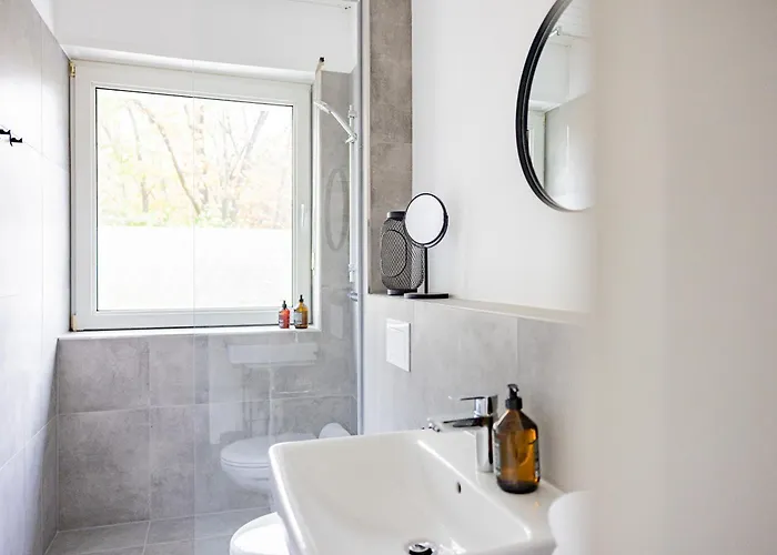 Am Schmoelderpark I Klinik I Stadion I Messe I 2 Schlafzimmer I Smart Tv I Kueche I Balkon Mönchengladbach