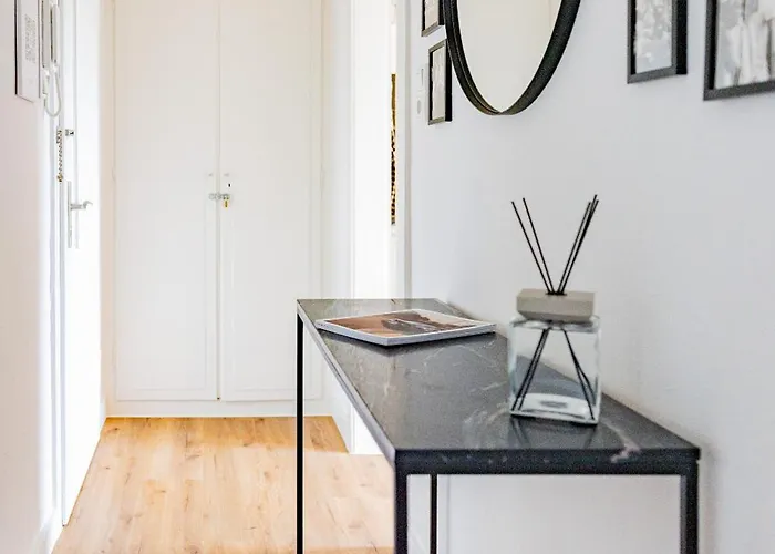 Am Schmoelderpark I Klinik I Stadion I Messe I 2 Schlafzimmer I Smart Tv I Kueche I Balkon Apartament