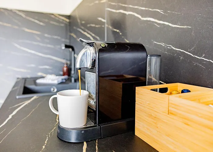 Am Schmoelderpark I Klinik I Stadion I Messe I 2 Schlafzimmer I Smart Tv I Kueche I Balkon Apartament