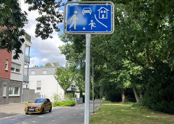 Am Schmoelderpark I Klinik I Stadion I Messe I 2 Schlafzimmer I Smart Tv I Kueche I Balkon Apartament Mönchengladbach