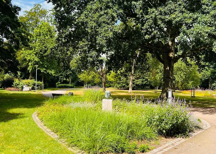 Apartament Am Schmoelderpark I Klinik I Stadion I Messe I 2 Schlafzimmer I Smart Tv I Kueche I Balkon