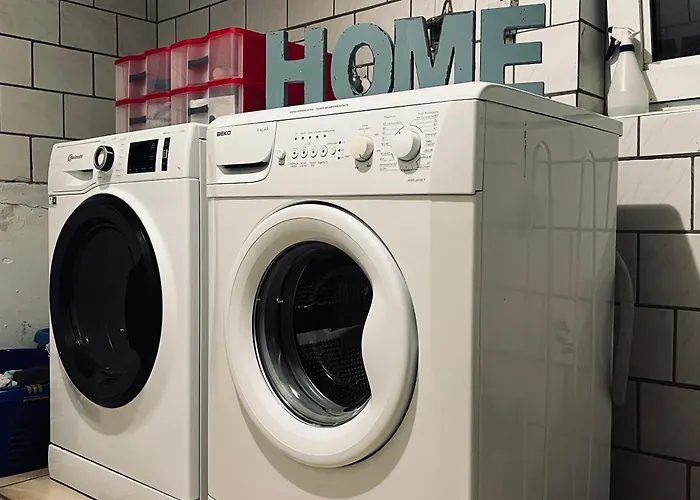 Am Schmoelderpark I Klinik I Stadion I Messe I 2 Schlafzimmer I Smart Tv I Kueche I Balkon Apartament *